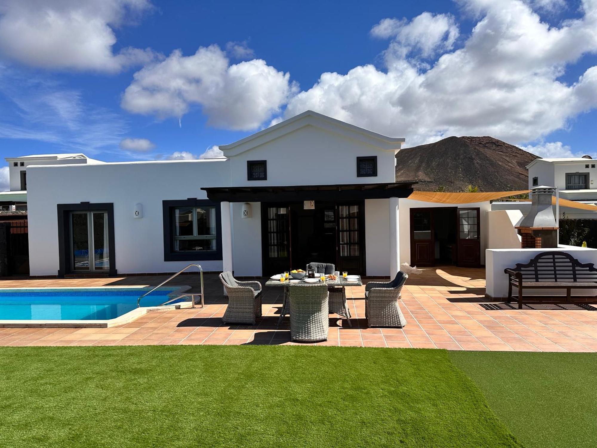 Villa Amura Playa Blanca  Exterior photo